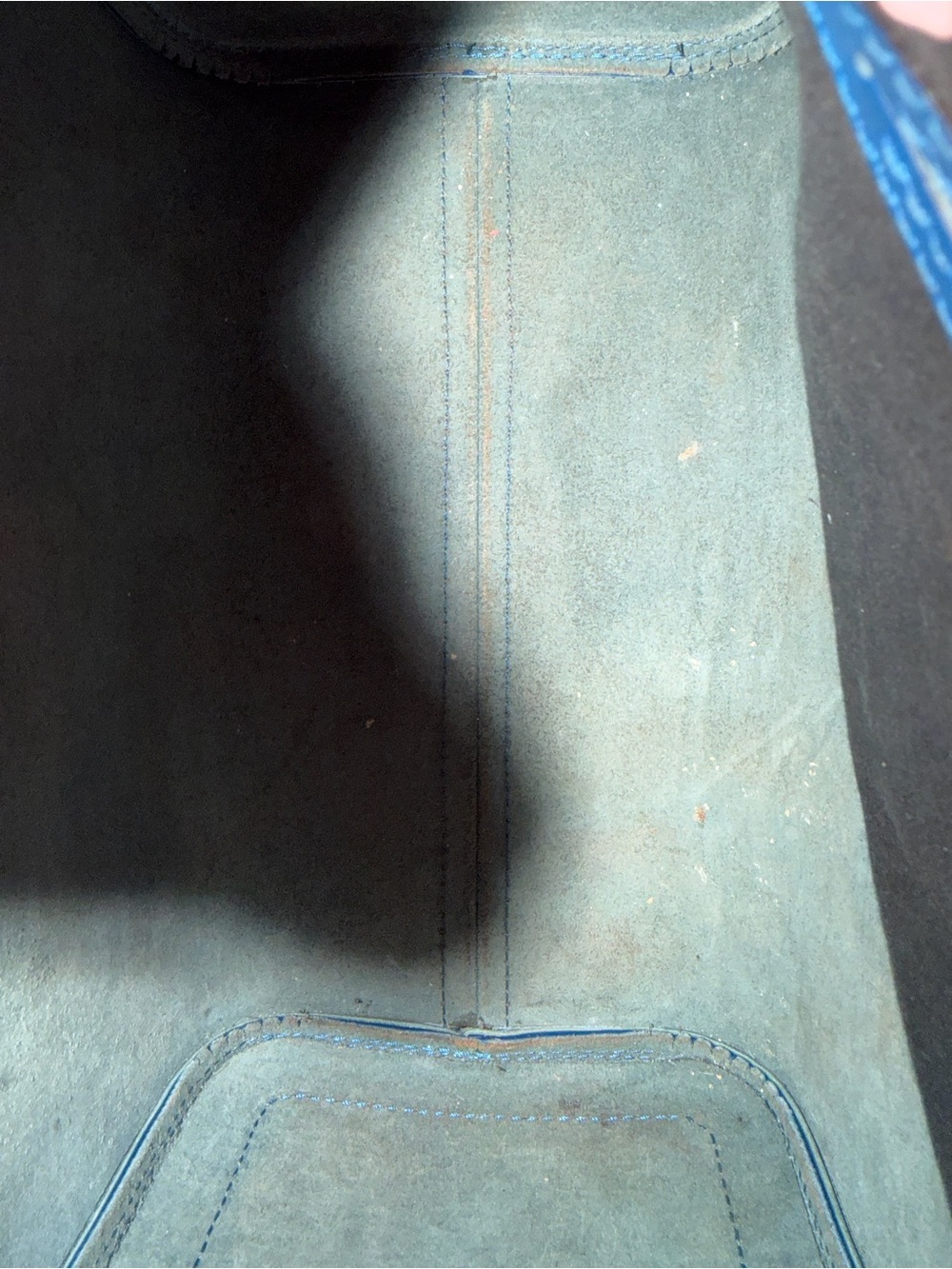 Authentic Louis Vuitton Blue Epi Leather Speedy - Picture 13 of 15